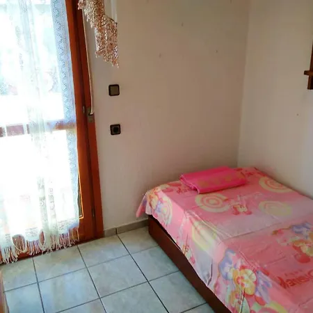Feriehus 4 Bedrooms House With Wifi At Skala Fourkas *
