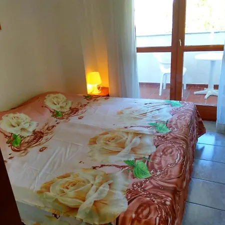 4 Bedrooms House With Wifi At Skala Fourkas
